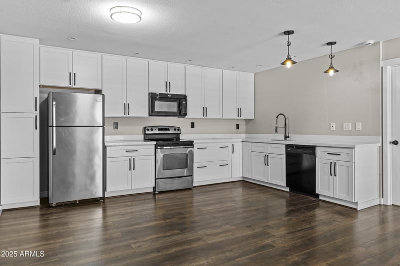 5525 Thomas Rd #K16, Phoenix, AZ 85018