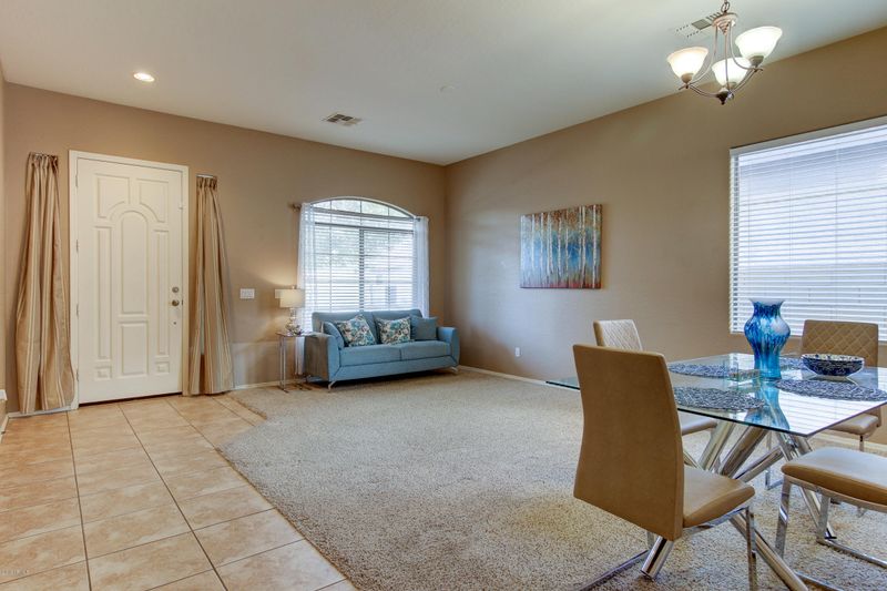 5525 W Maldonado Rd, Laveen, AZ 85339
