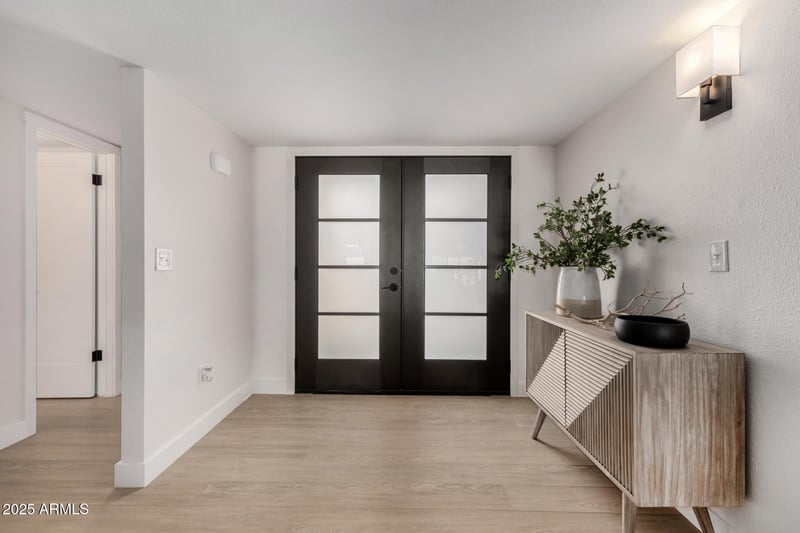 5526 N 77th Way, Scottsdale, AZ 85250