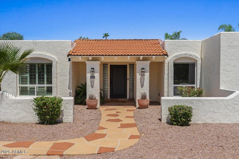 5526 Shangri La Rd, Scottsdale, AZ 85254