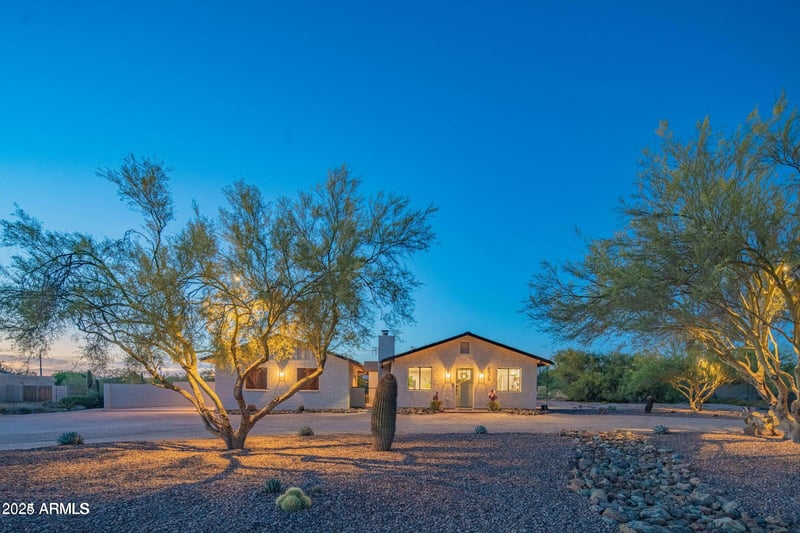 5526 Skinner Dr, Cave Creek, AZ 85331