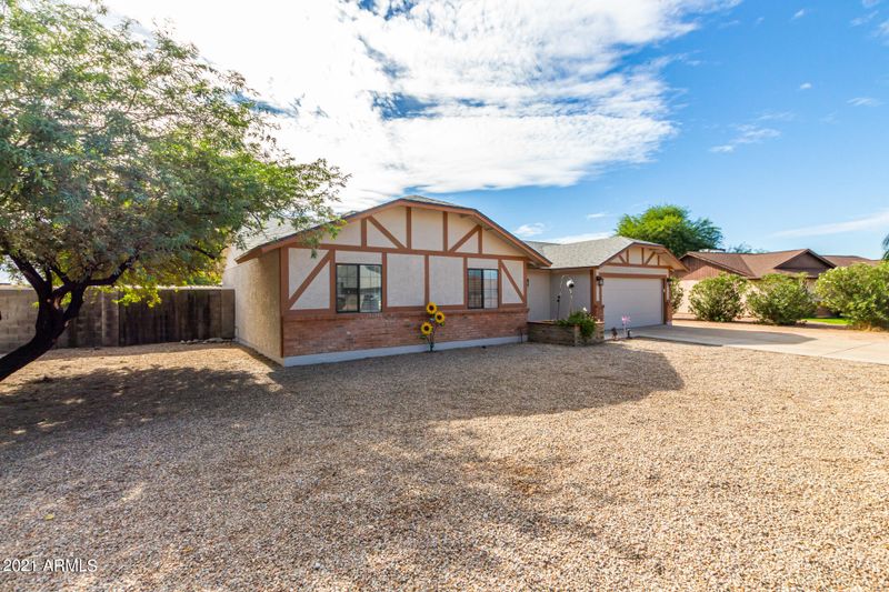 5527 E Carol Ave, Mesa, AZ 85206