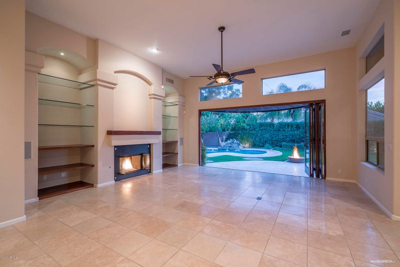 5527 E Sheena Dr, Scottsdale, AZ 85254