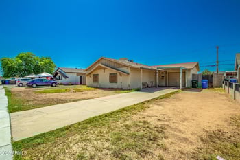 5527 Earll Dr, Phoenix, AZ 85031