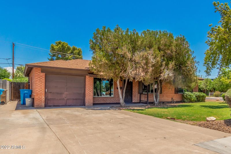5527 N 11th Ave, Phoenix, AZ 85013