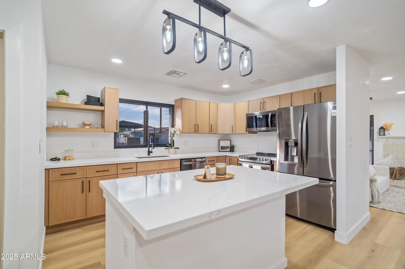 5528 39th Dr, Phoenix, AZ 85019