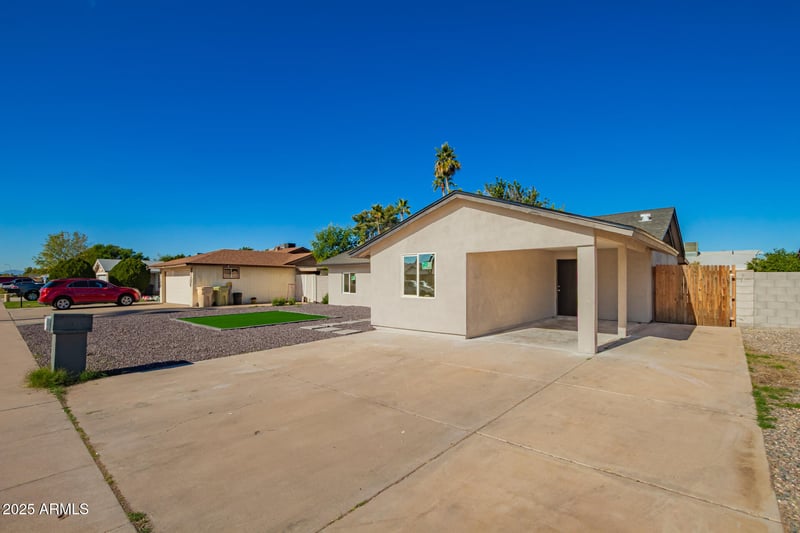 5528 Carol Ave, Glendale, AZ 85302