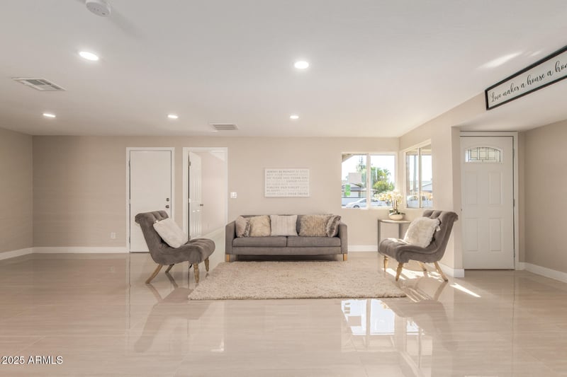 5528 Carol Ave, Glendale, AZ 85302