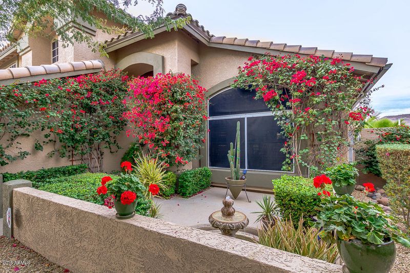 5528 W Irma Ln, Glendale, AZ 85308