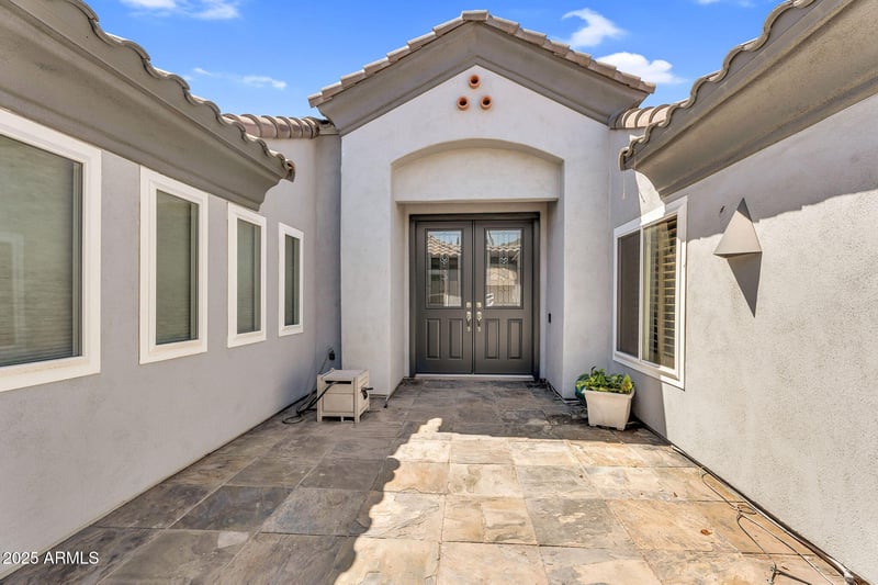 5529 Holmes Ave, Mesa, AZ 85206