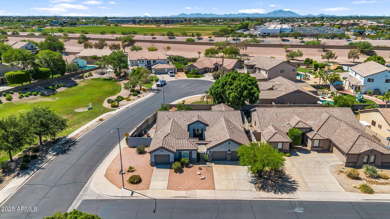 5529 Holmes Ave, Mesa, AZ 85206