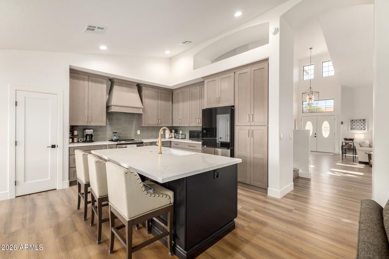 5529 Aster Dr, Glendale, AZ 85304