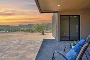 553 Cavalry Rd, New River, AZ 85087