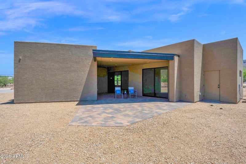 553 Cavalry Rd, New River, AZ 85087