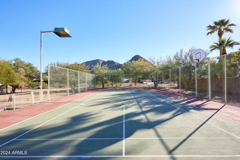 5531 E Orchid Ln, Paradise Valley, AZ 85253