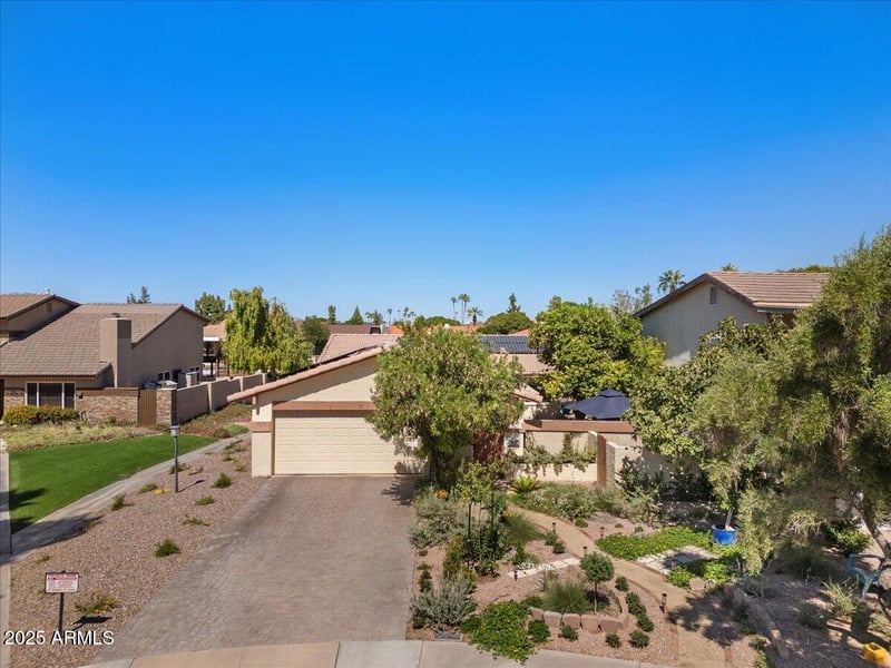 5532 Crows Nest Rd, Tempe, AZ 85283