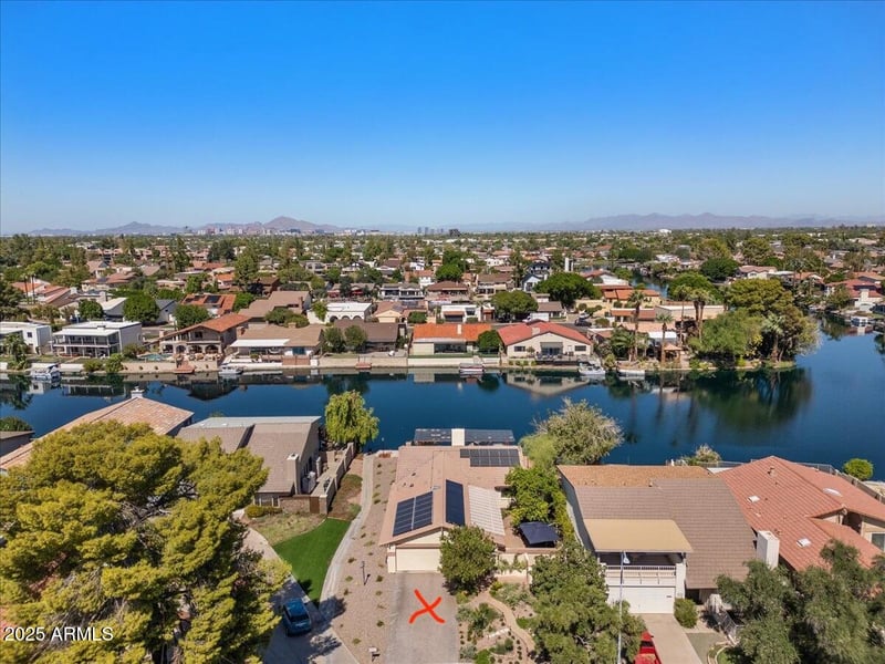 5532 Crows Nest Rd, Tempe, AZ 85283