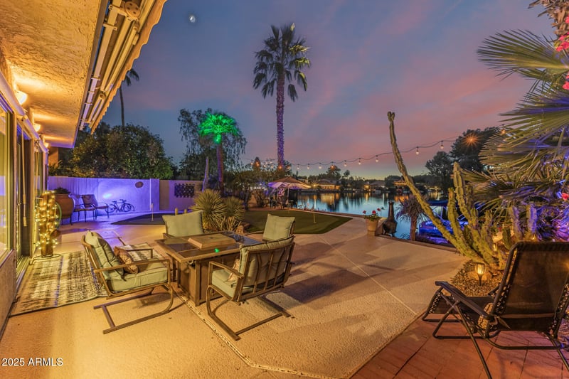 5532 Marine Dr, Tempe, AZ 85283