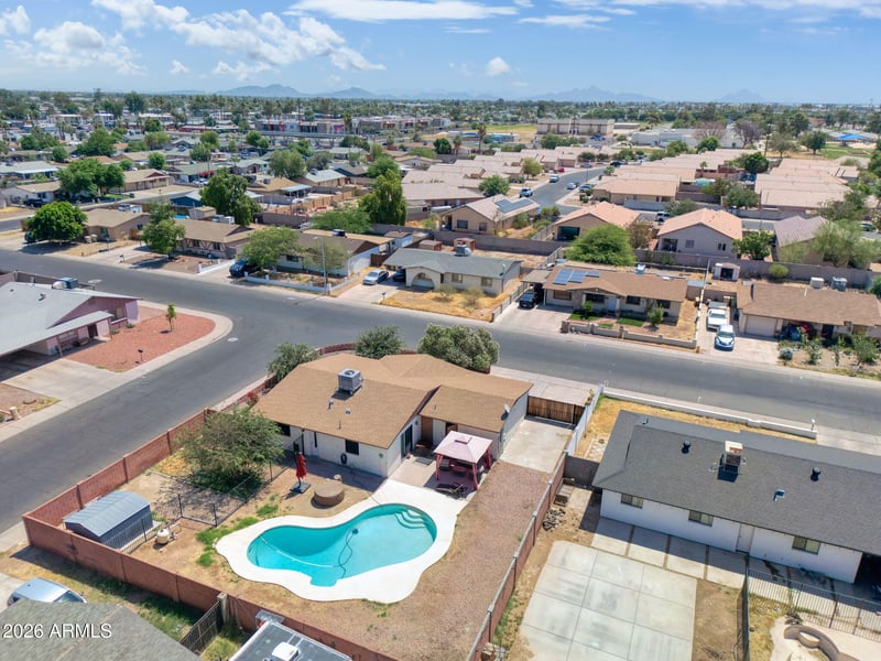 5532 N 68th Ave, Glendale, AZ 85303