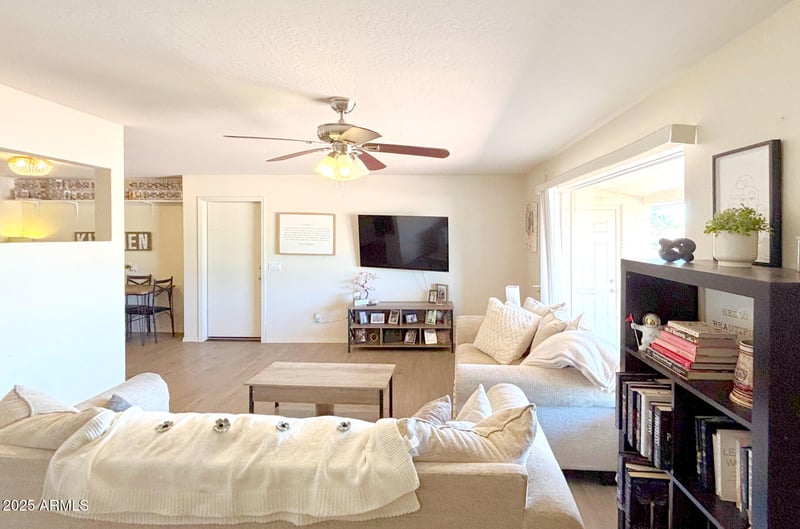 5533 Decatur St, Mesa, AZ 85205