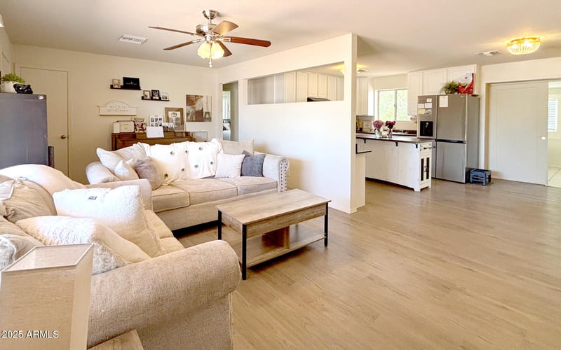 5533 Decatur St, Mesa, AZ 85205