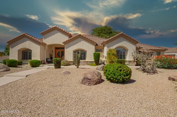 5534 Riviera Dr, Glendale, AZ 85304