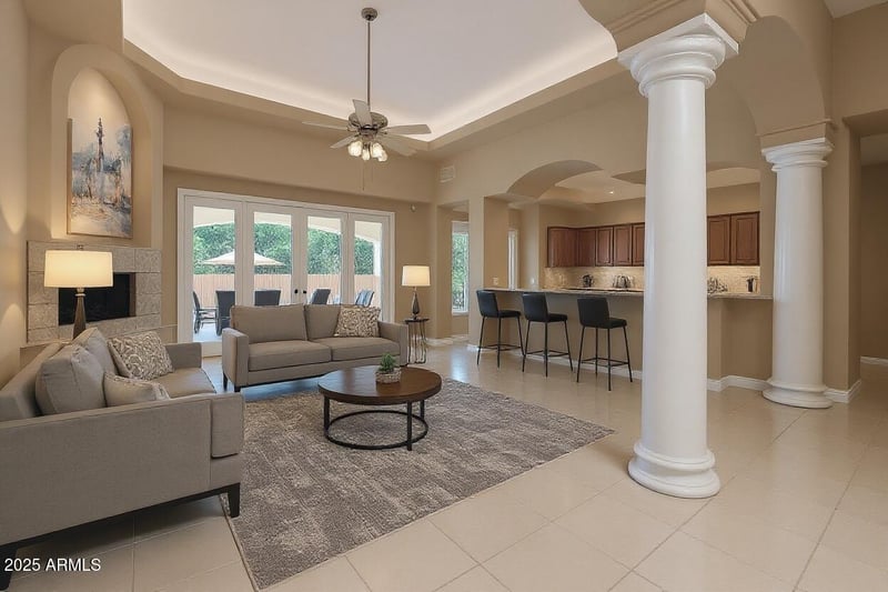 5534 Riviera Dr, Glendale, AZ 85304