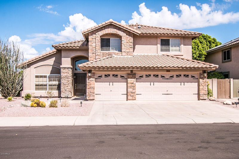 5534 W Irma Ln, Glendale, AZ 85308
