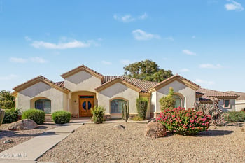 5534 Riviera Dr, Glendale, AZ 85304
