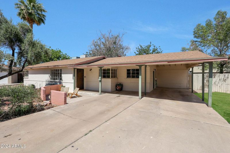 5535 N 11th St, Phoenix, AZ 85014