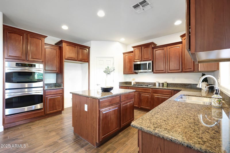 5535 Tombstone Trl, Phoenix, AZ 85083