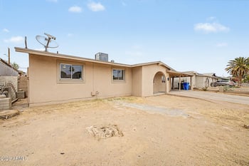 5536 La Reata Ave, Phoenix, AZ 85035