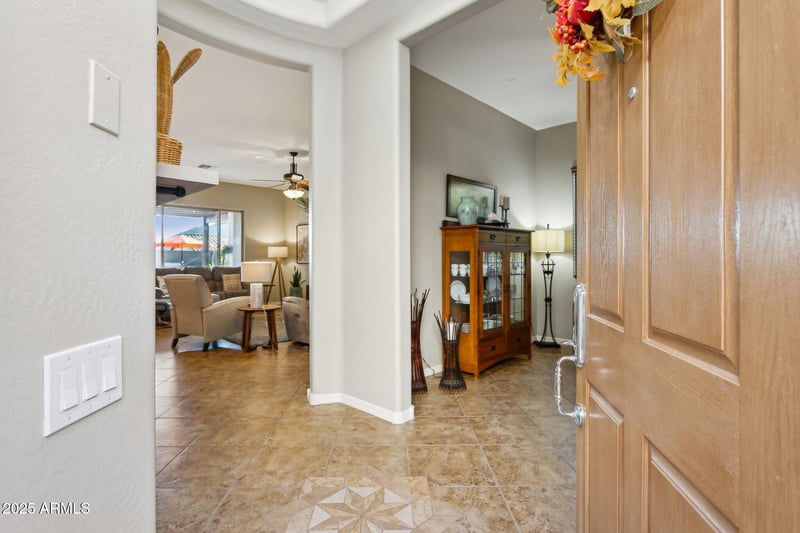 5537 Desperado Way, Phoenix, AZ 85083