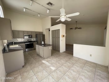 5538 Fallen Leaf Ln, Glendale, AZ 85310