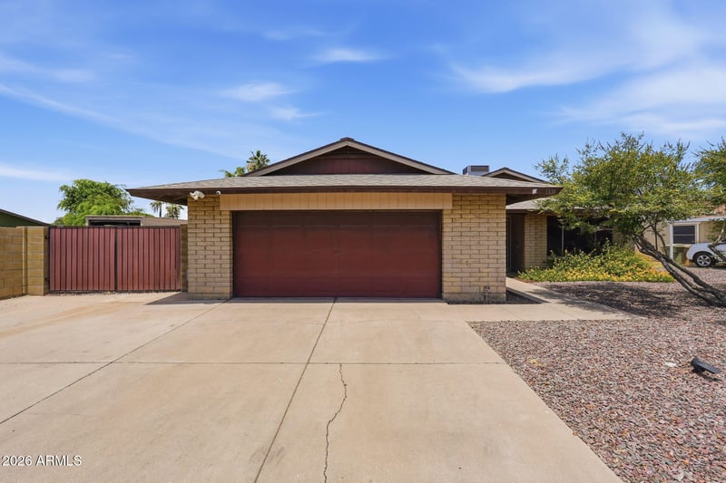 5538 Hartford Ave, Glendale, AZ 85308