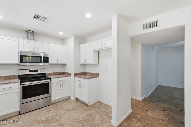 5538 Hartford Ave, Glendale, AZ 85308