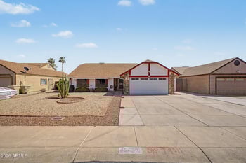 5539 Garden Dr, Glendale, AZ 85304