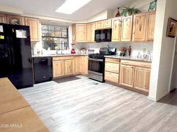 5540 E Harmon Cir, Mesa, AZ 85215