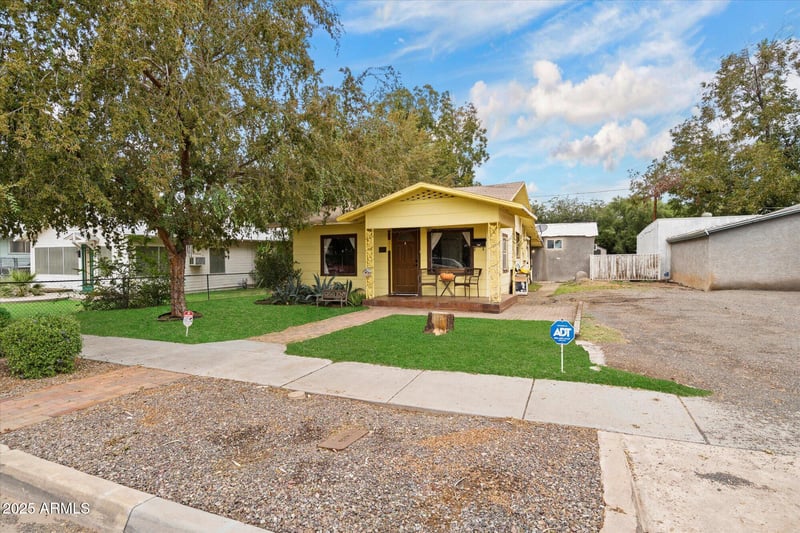 5540 Northview Ave, Glendale, AZ 85301
