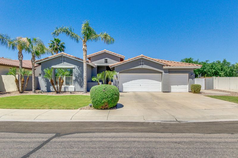 5540 S White Dr, Chandler, AZ 85249
