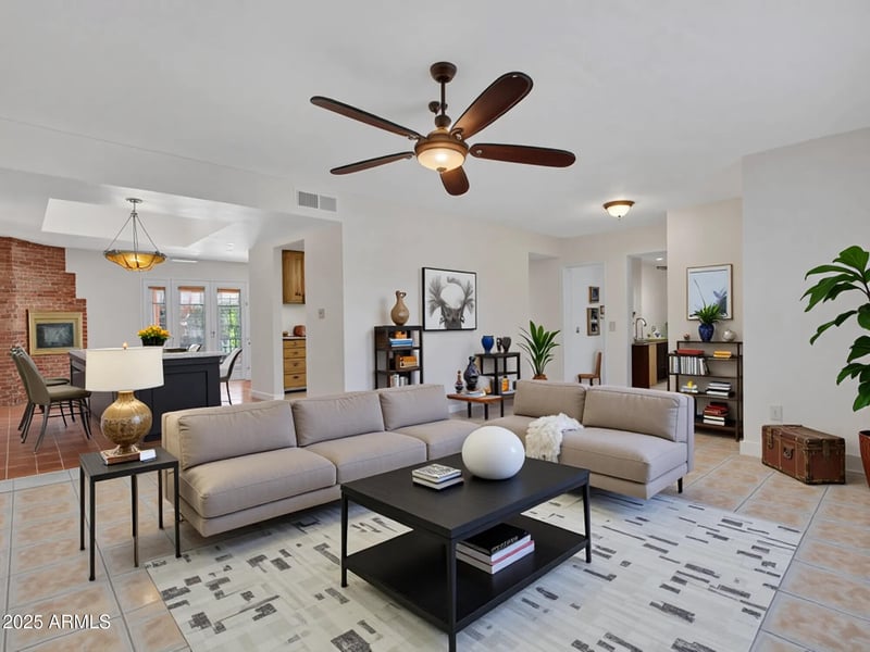 5541 Crocus Dr, Glendale, AZ 85306