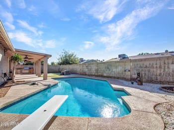 5541 Crocus Dr, Glendale, AZ 85306