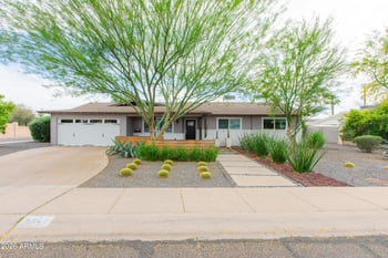 5541 Cheery Lynn Rd, Phoenix, AZ 85018