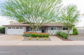 5541 Cheery Lynn Rd, Phoenix, AZ 85018
