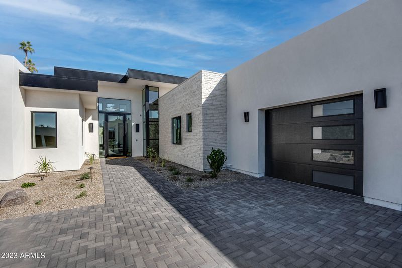 5541 N 2nd Pl, Phoenix, AZ 85012