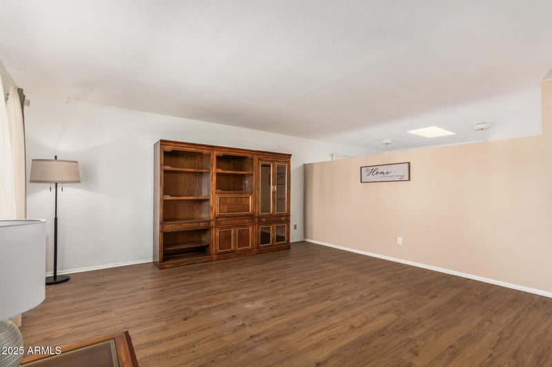 5541 Windsor Ave, Phoenix, AZ 85035