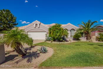5542 Alameda Rd, Glendale, AZ 85310