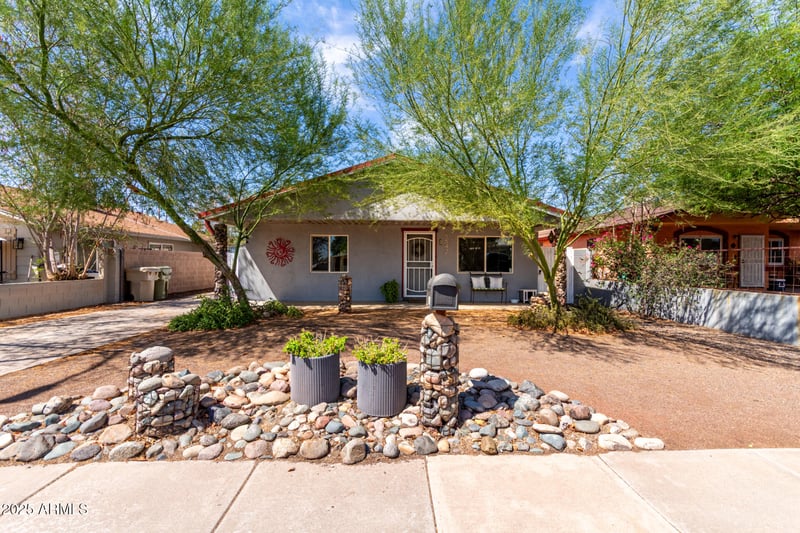 5542 Gardenia Ave, Glendale, AZ 85301