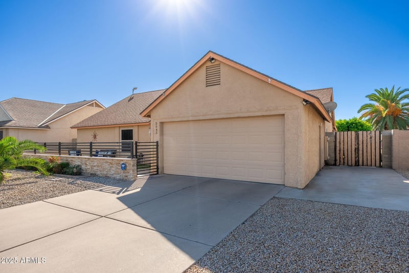 5545 Joan De Arc Ave, Glendale, AZ 85304