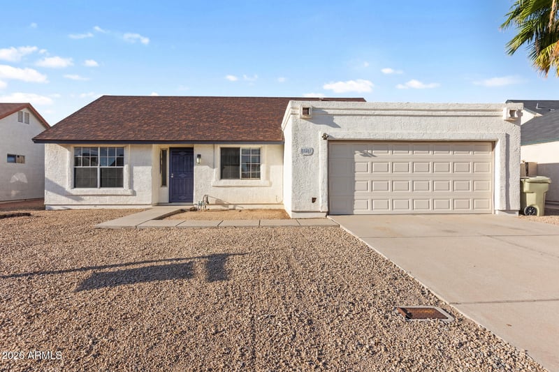 5546 W Shangri La Rd, Glendale, AZ 85304